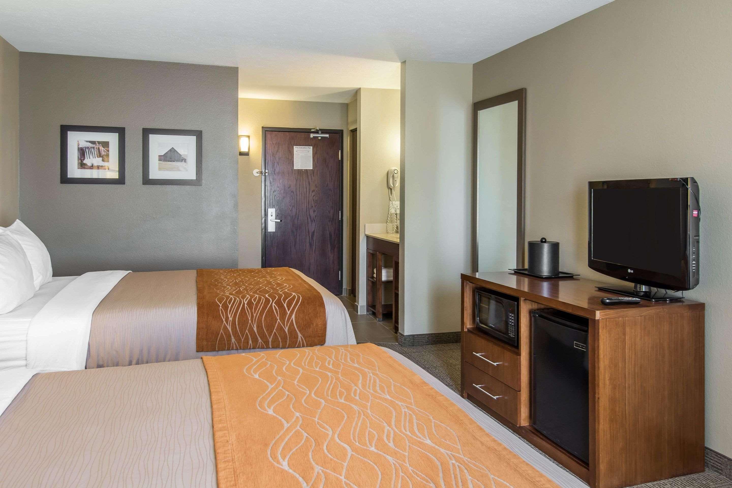 Comfort Inn & Suites Spokane Valley Exterior photo