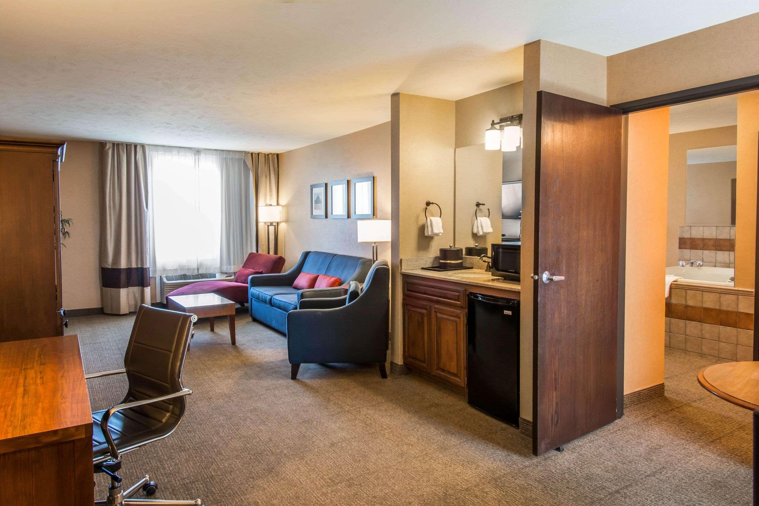 Comfort Inn & Suites Spokane Valley Exterior photo