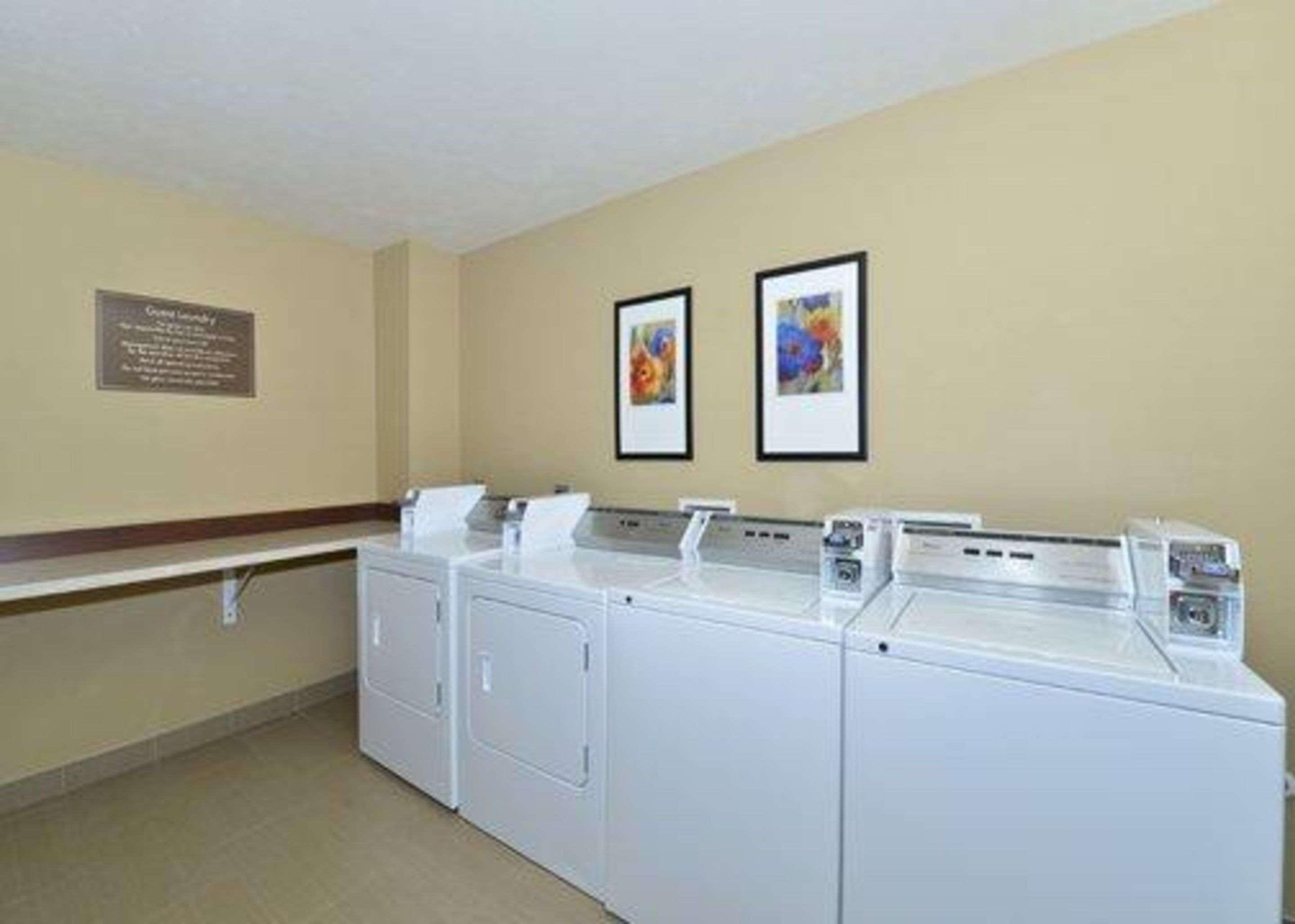Comfort Inn & Suites Spokane Valley Exterior photo