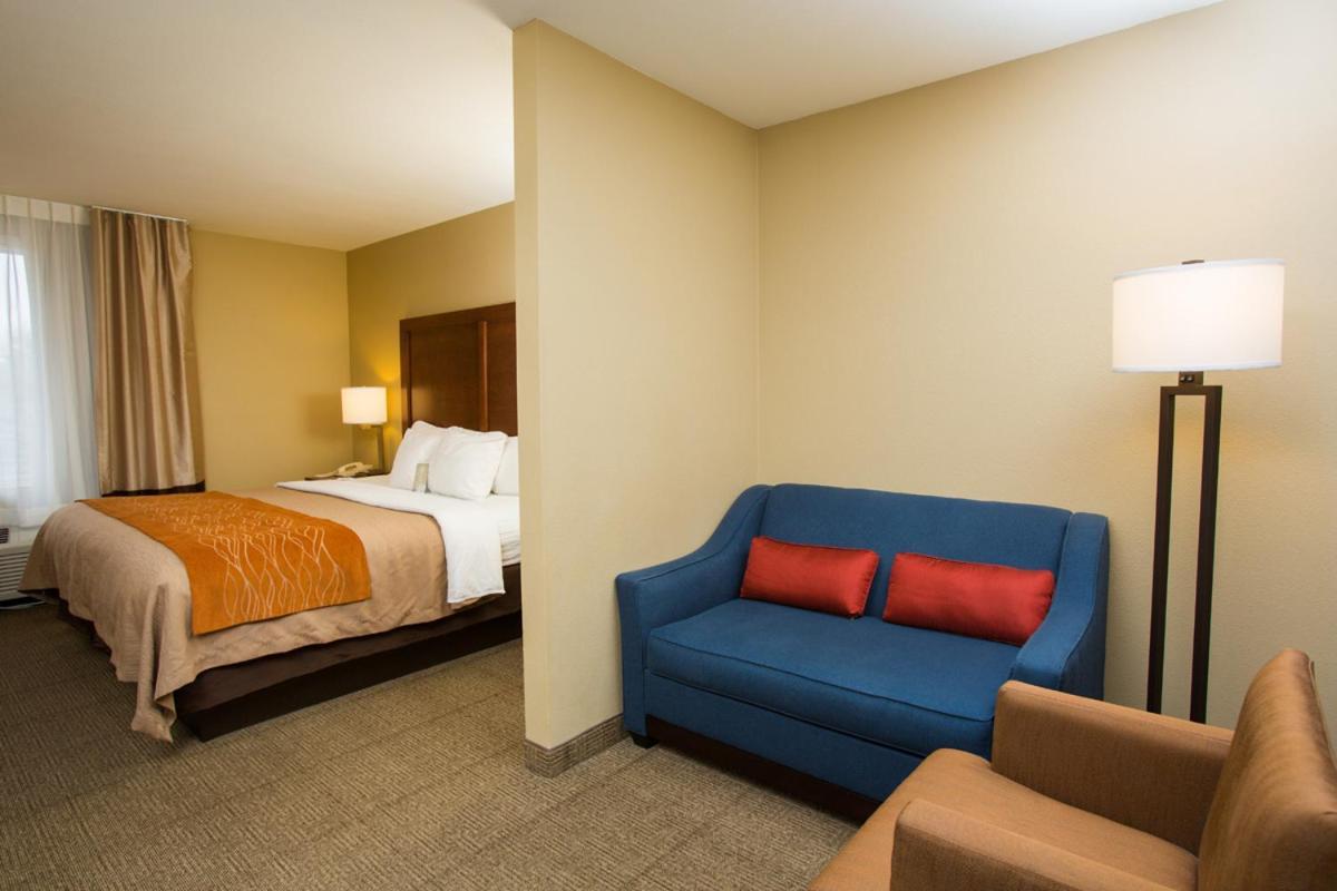 Comfort Inn & Suites Spokane Valley Exterior photo